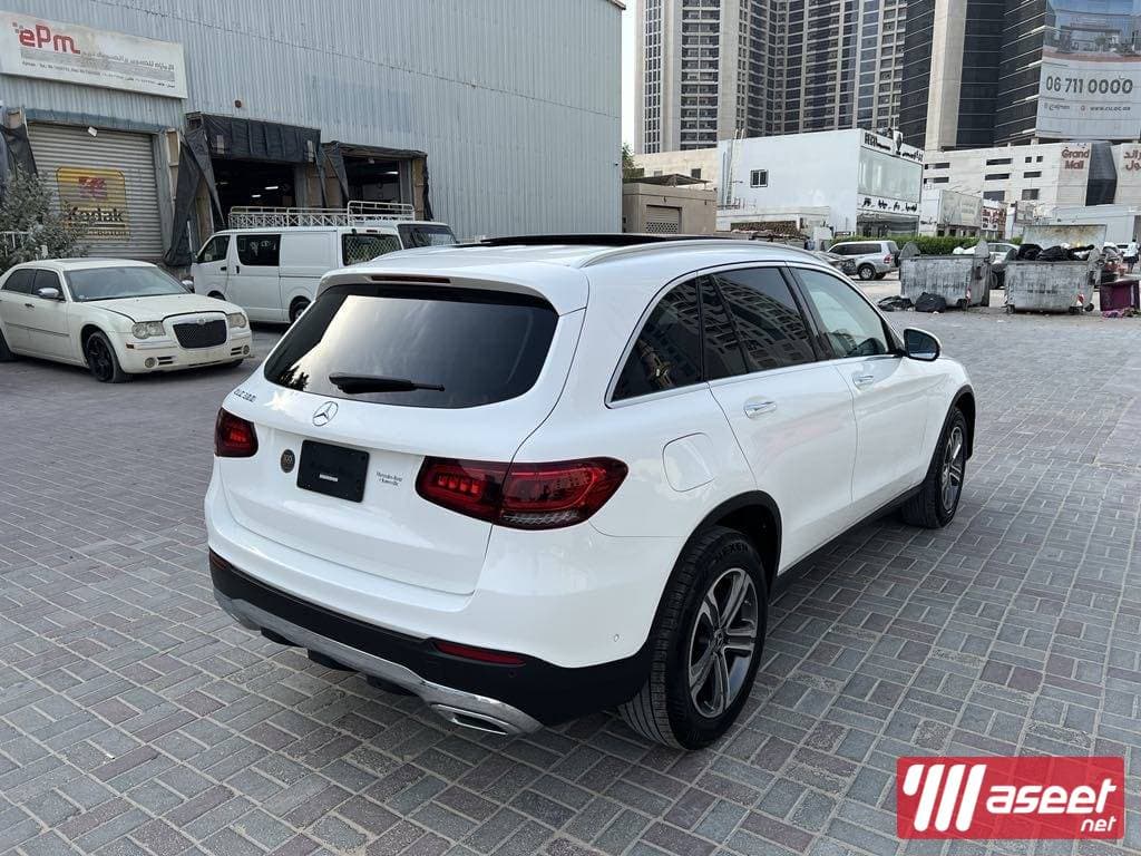 مرسيدس GLC 300 موديل 2021 4