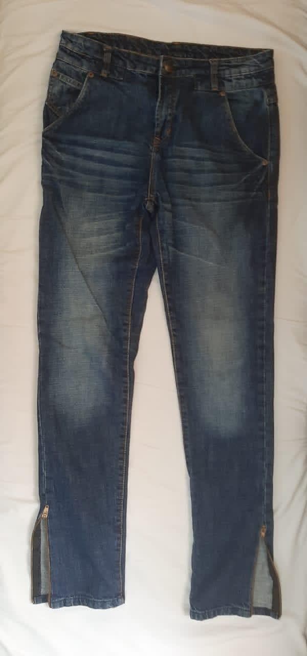 jeans