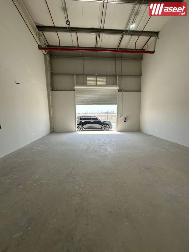For rent, warehouse
