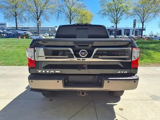 2018 Nissan Titan Platinum Reserve