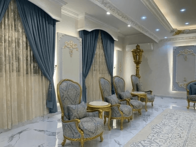 للبيع مجمع 3 فلل في منطقة الشامخة بمداخل مستقله