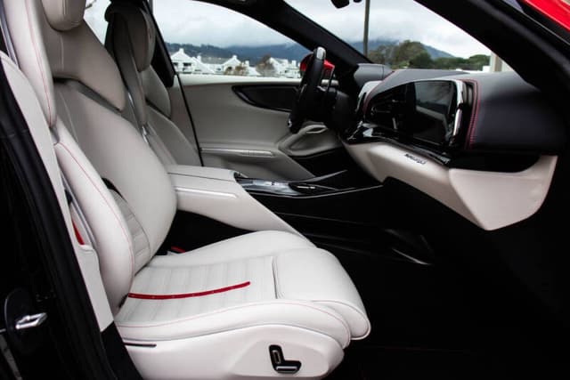 2023 Thoroughbred Ferrari