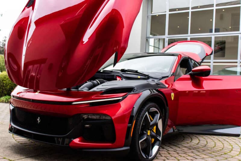 2023 Thoroughbred Ferrari 9