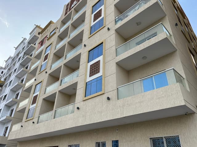 فرصة استثمارية وسكنية ممتازة لتملك في عجمان