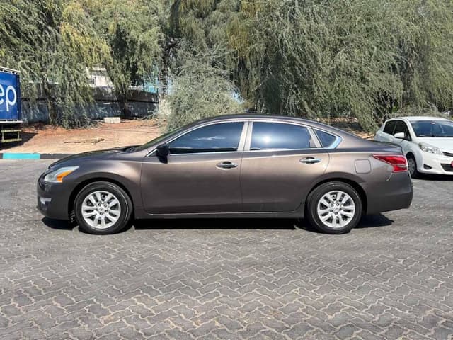Nissan Altima model 2013