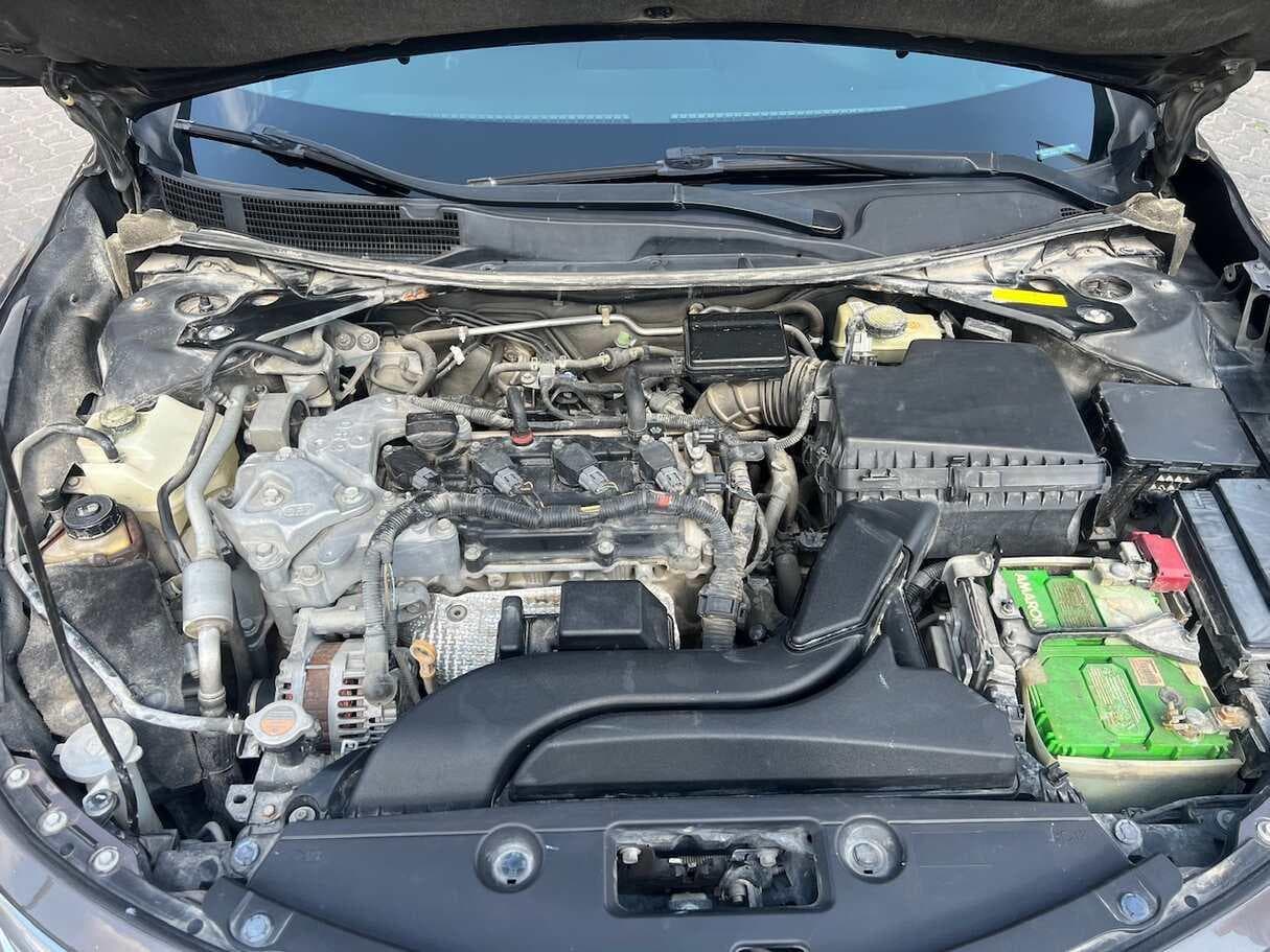 Nissan Altima model 2013 6