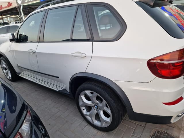 للبيع بي ام دبليو X5  2014 