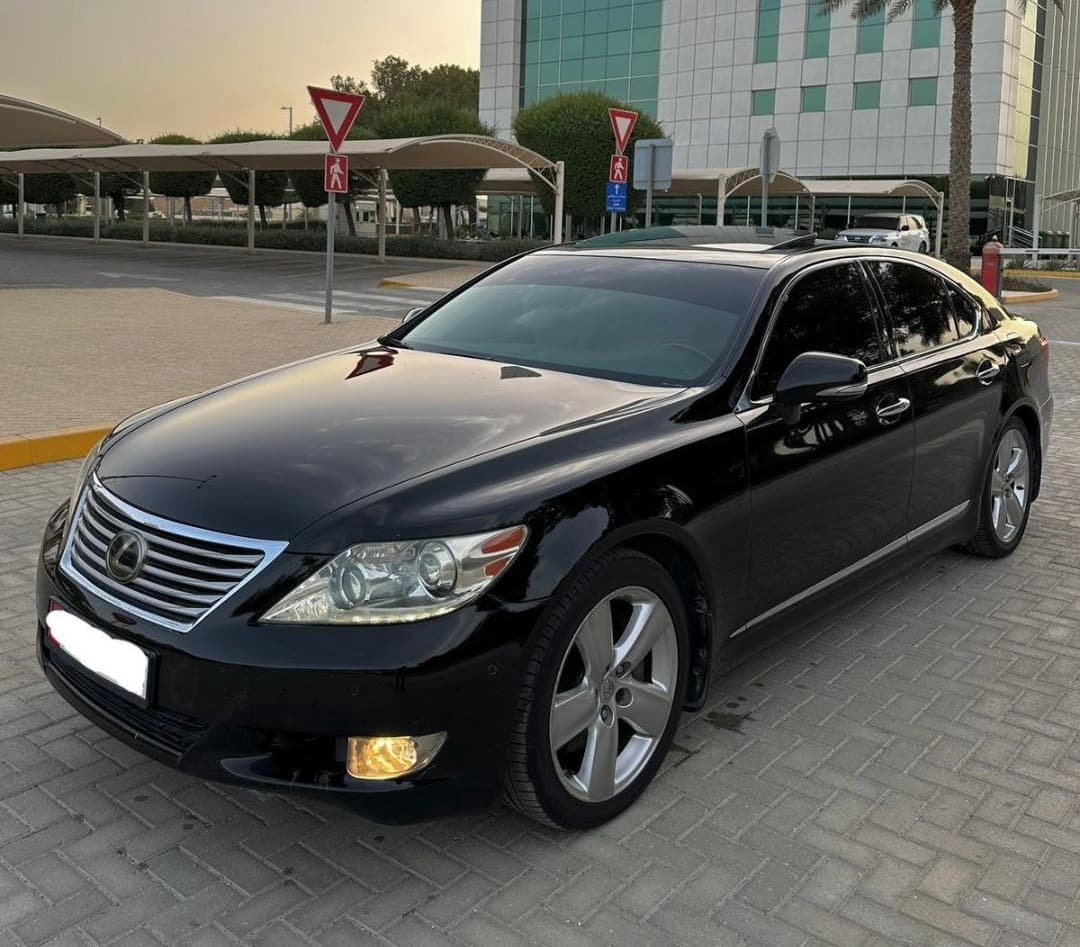 Lexus LS460 GCC 2011 for sale 5