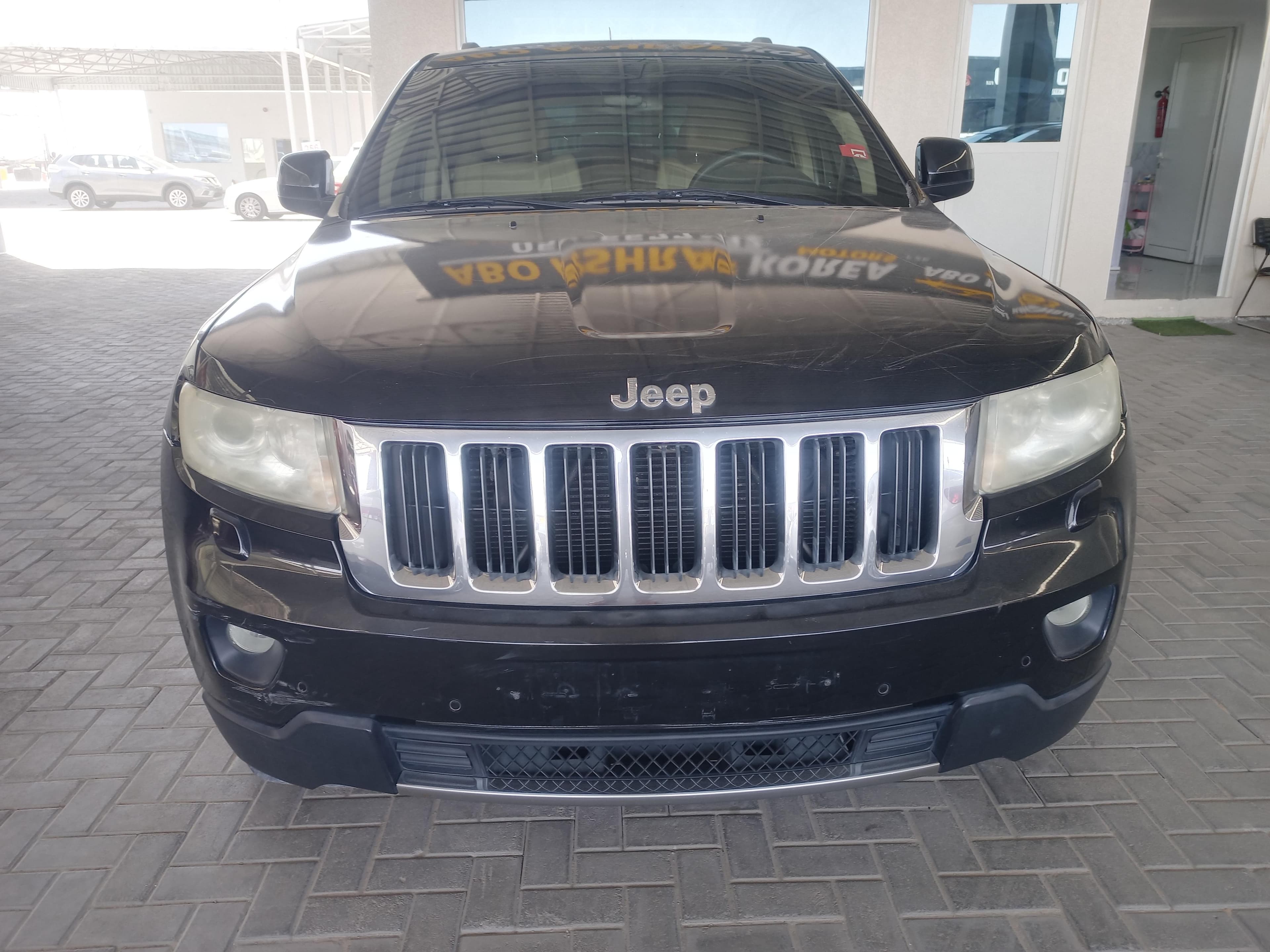 Jeep Cherokee newspapers 2012 for sale  1