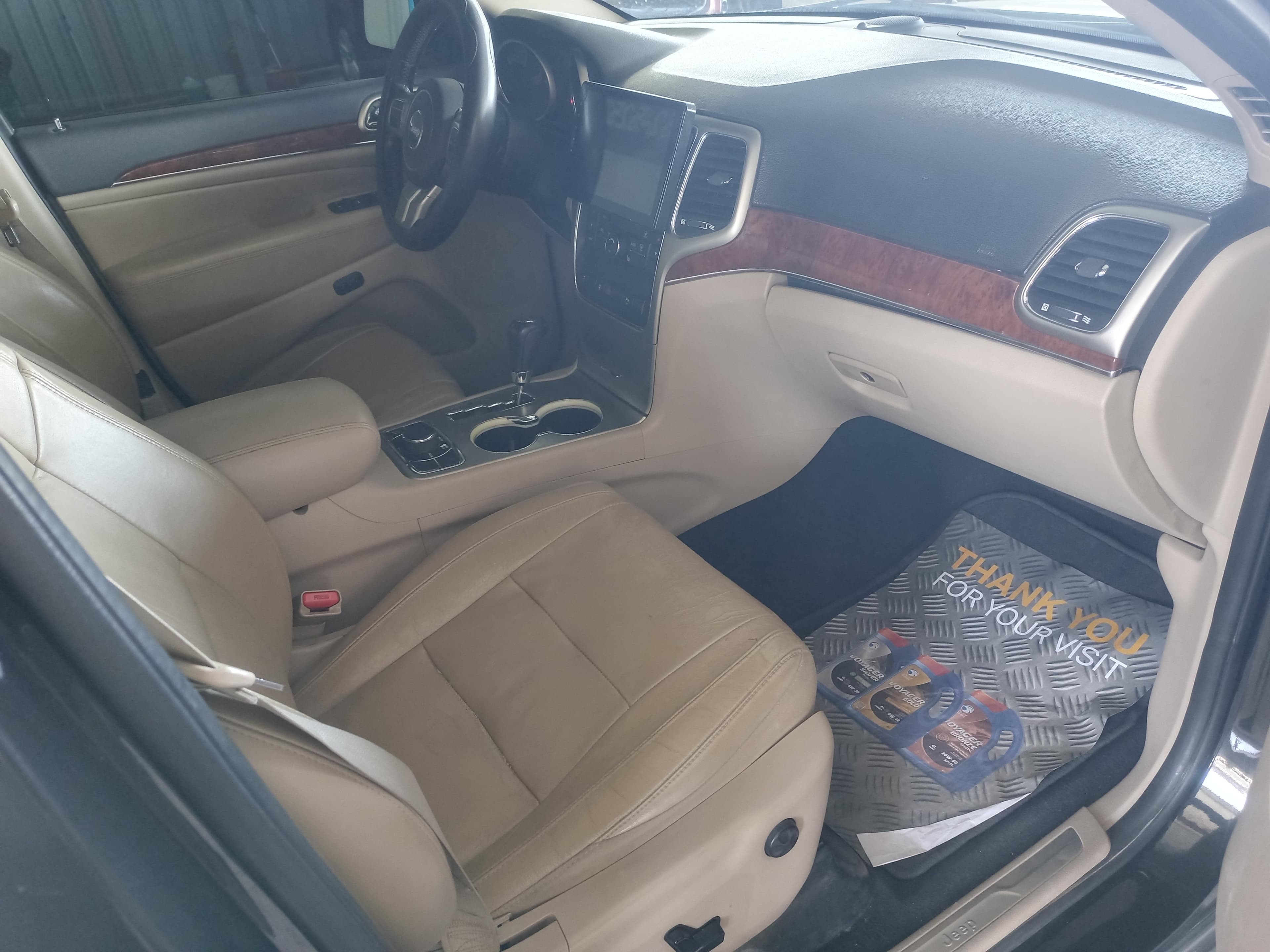 Jeep Cherokee newspapers 2012 for sale  9