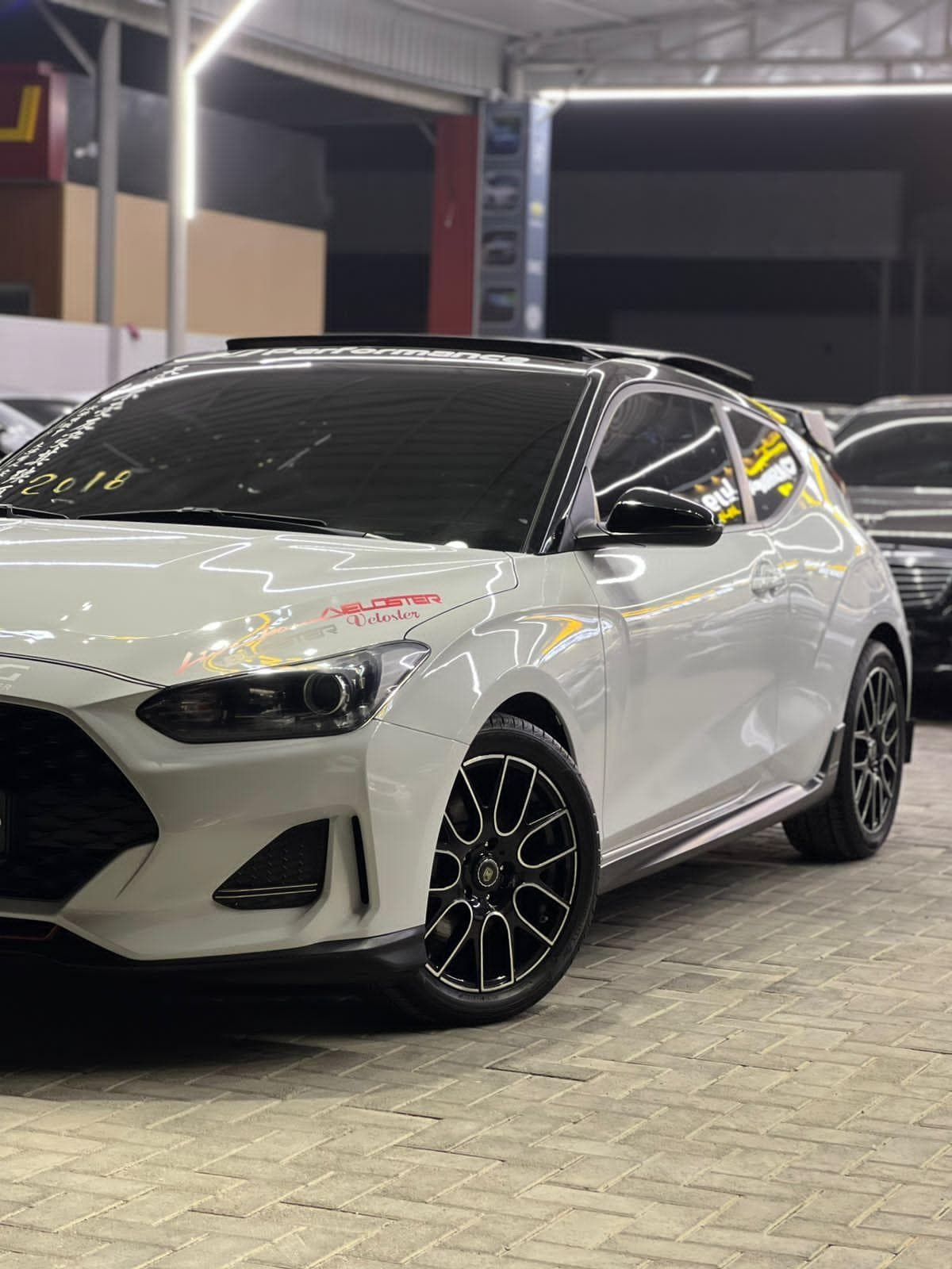 Hyundai Veloster 2018 for sale  5
