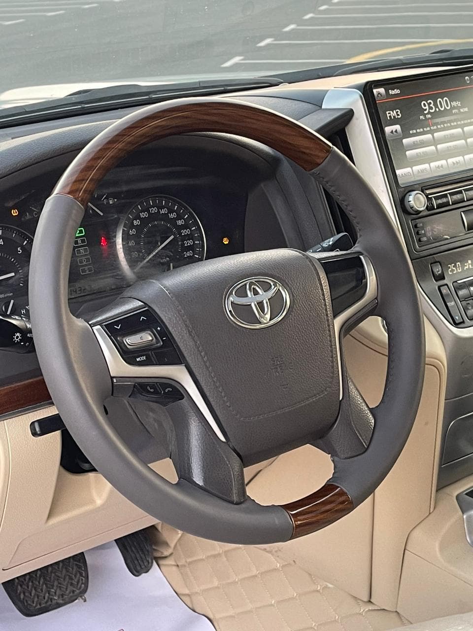 Land Cruiser GXR 2017 for sale 4