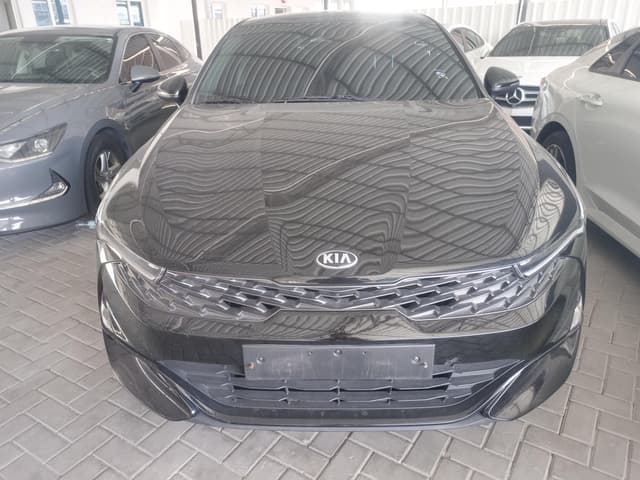 For sale Kia K5 imported from Korea model 2021