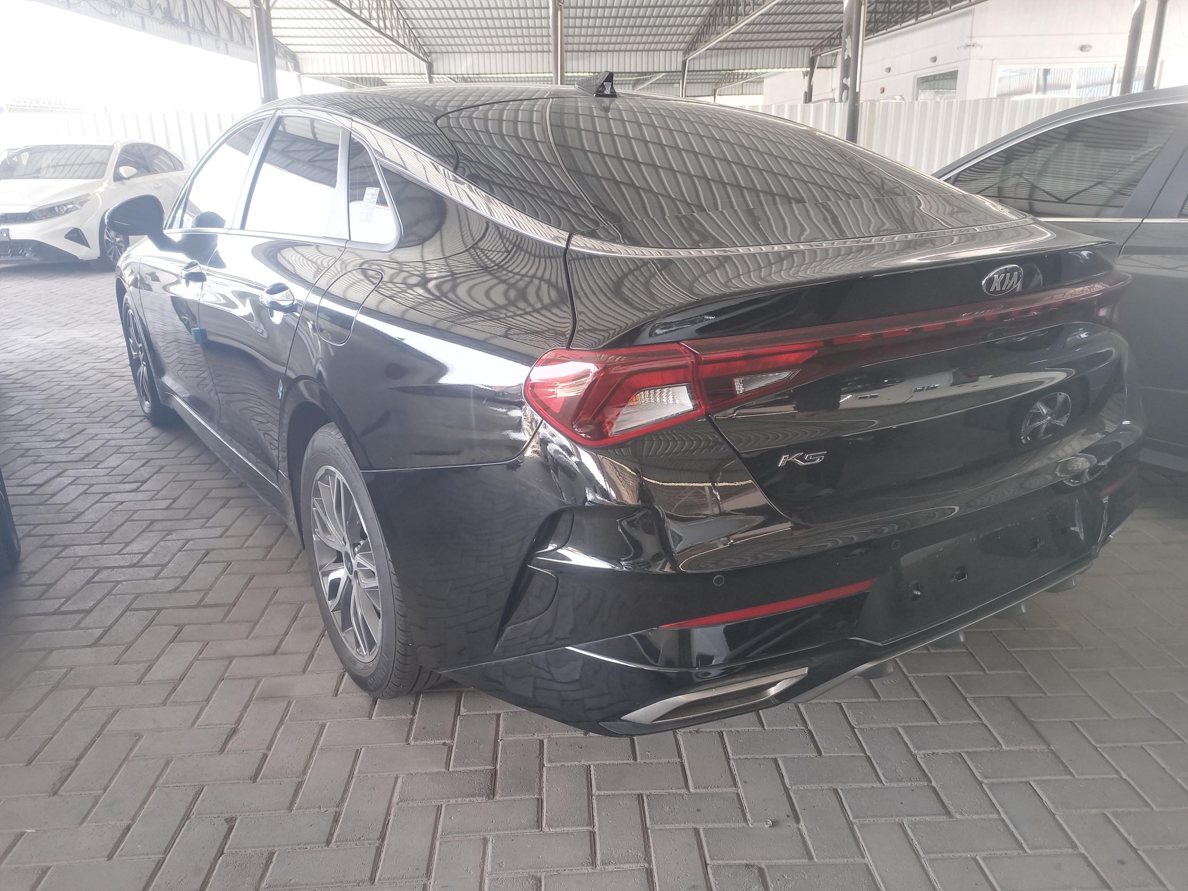 For sale Kia K5 imported from Korea model 2021 4