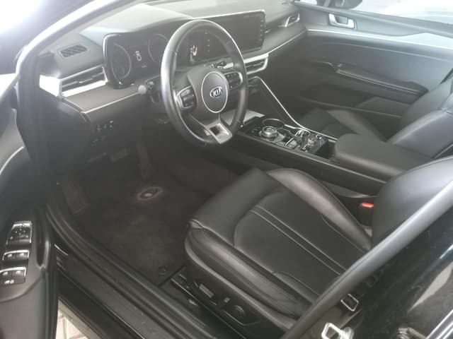 For sale Kia K5 imported from Korea model 2021