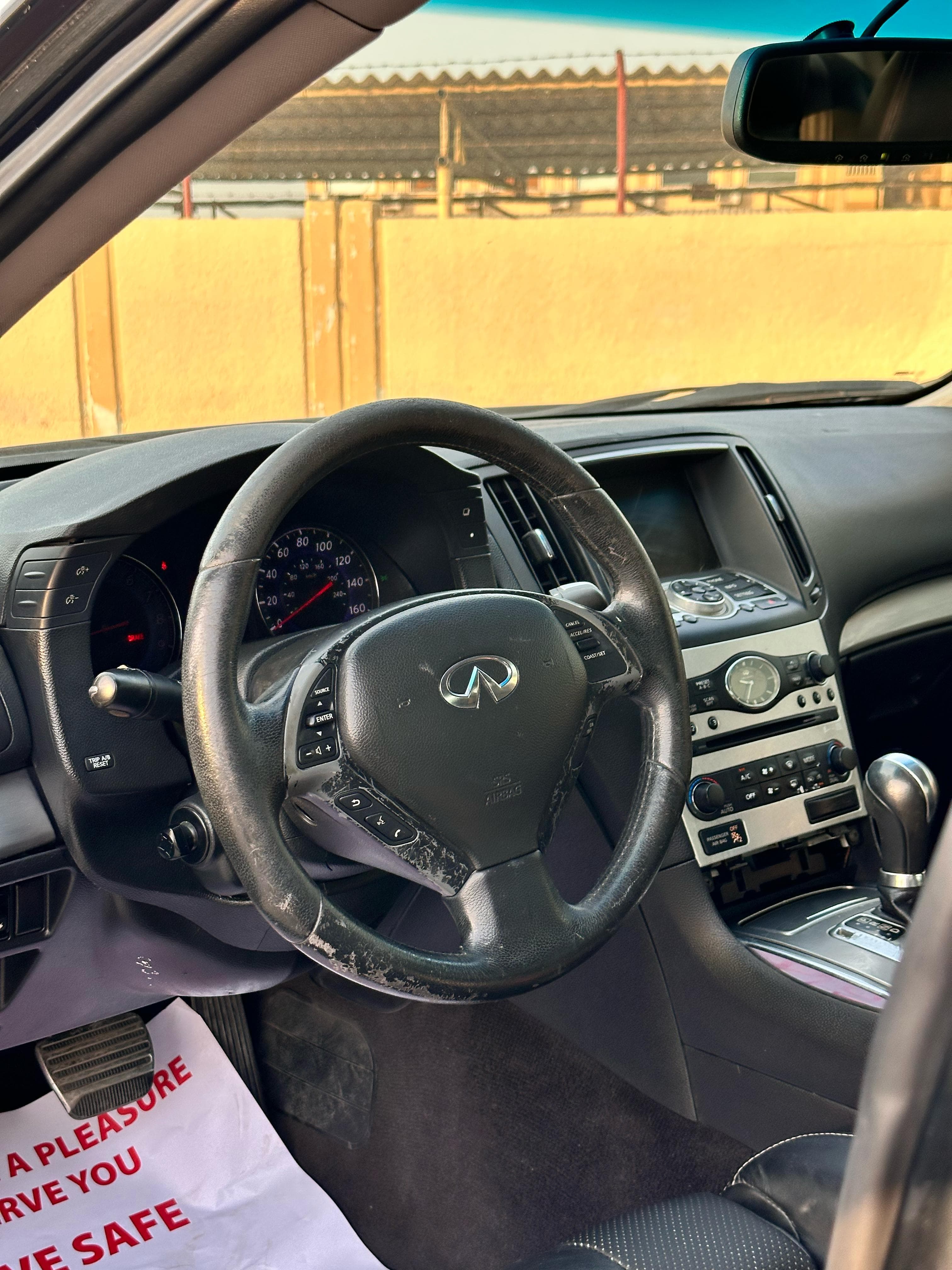 Infiniti G37 model 2013 full option 4