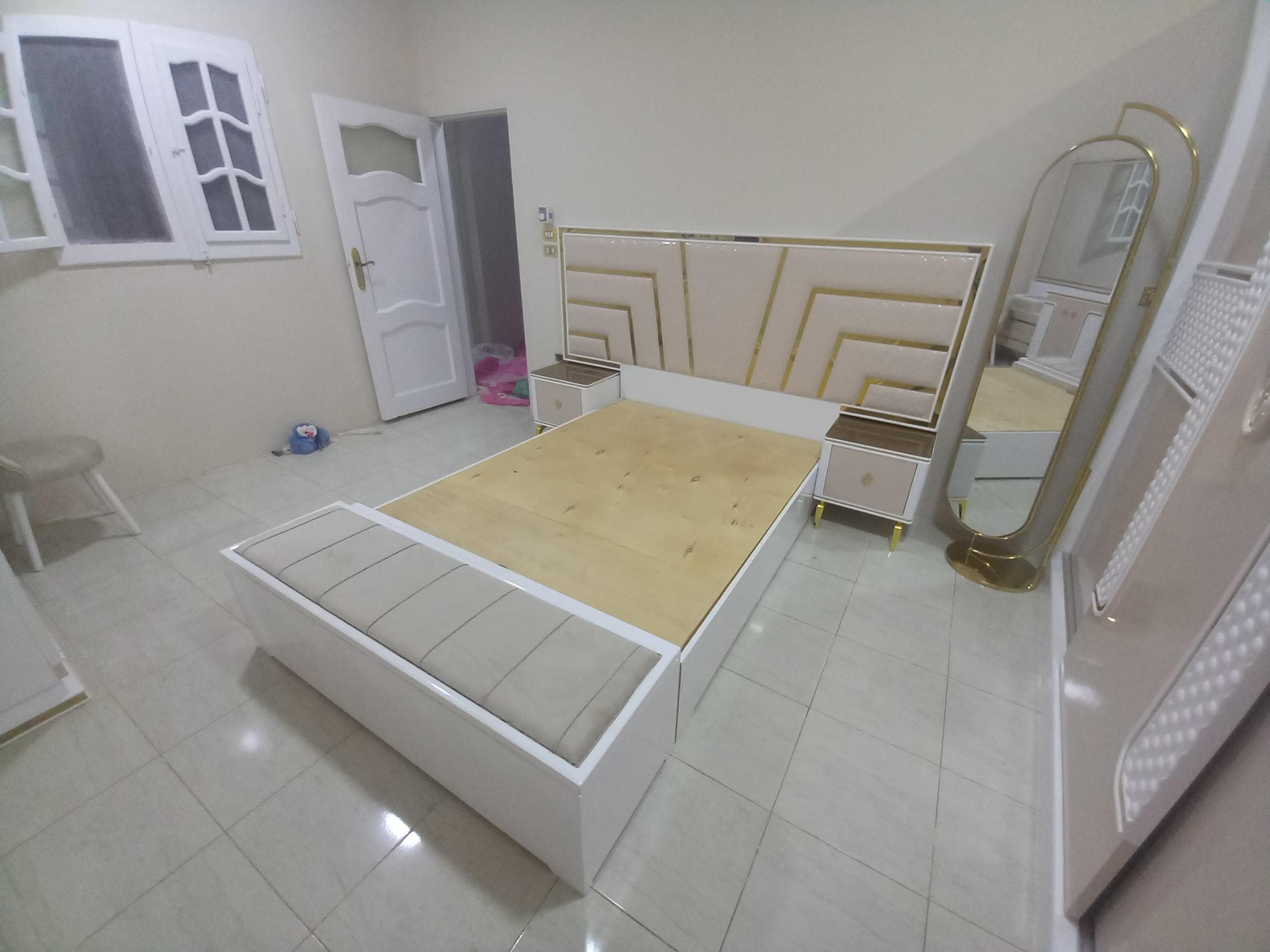All carpentry works and decorations 7