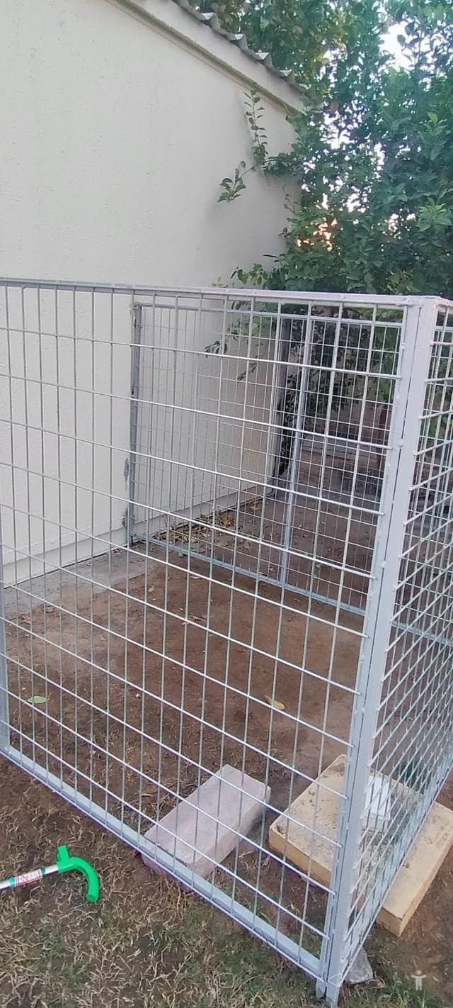 Dog house uae