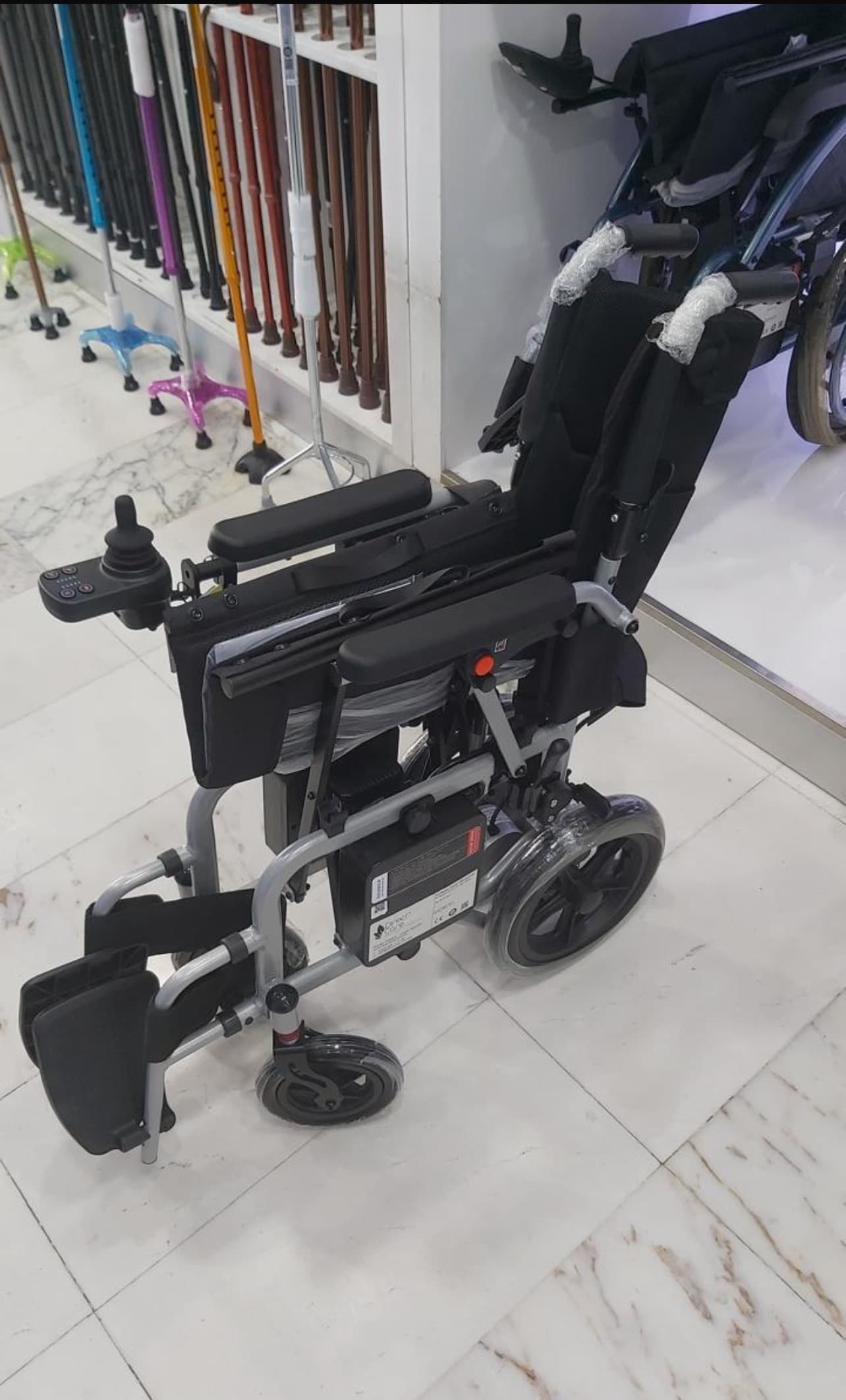 wheelchair for patients 0