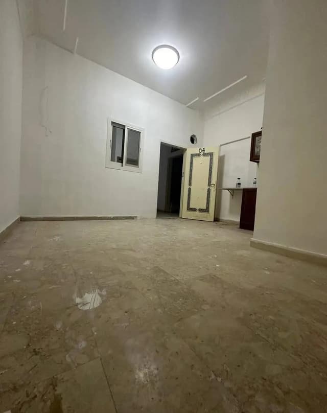 For rent a studio in Al Mushrif 