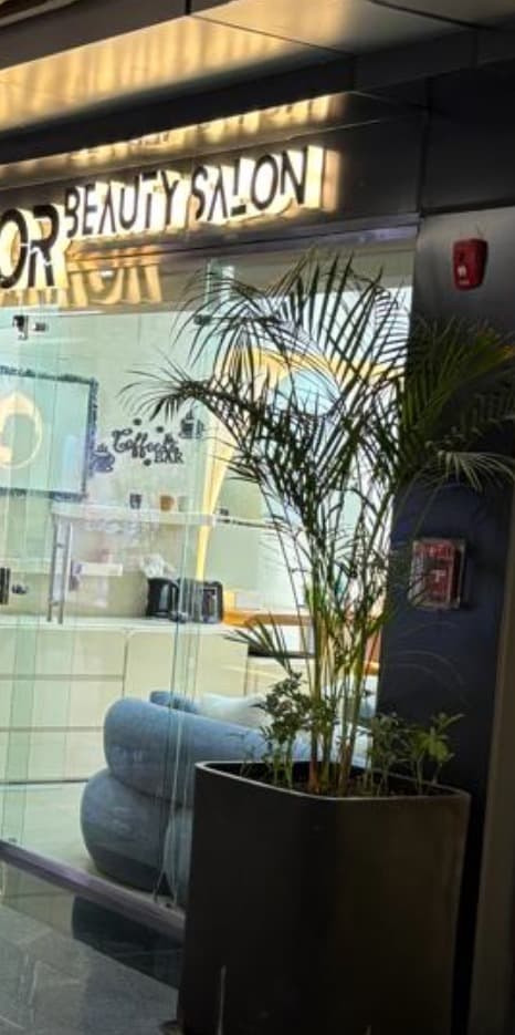 Shop for sale in East Hub Madina Mall 0