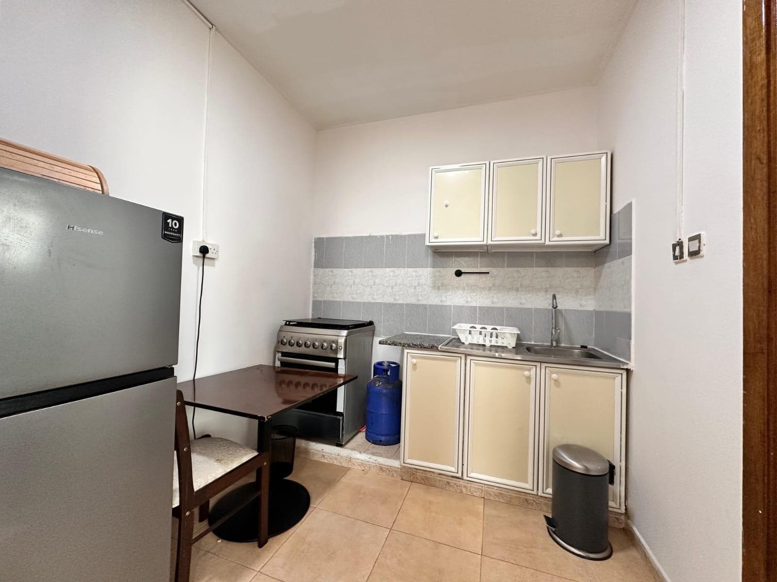 For rent a studio in Khalifa City A 2