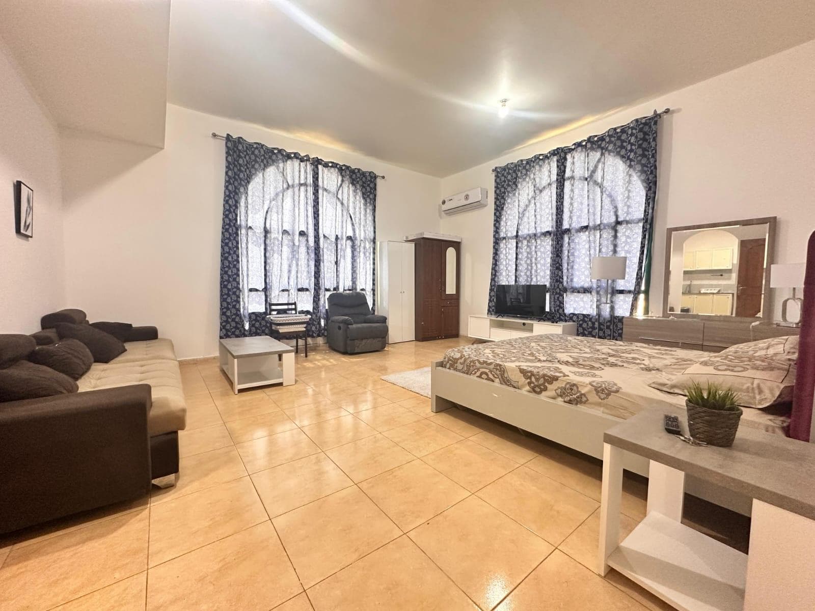 For rent a studio in Khalifa City A 3