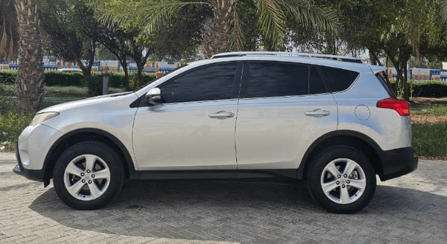 Toyota RAV4 GCC 2013 for sale 3