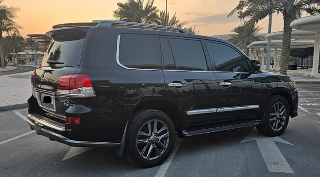 لكزس  LX570 2015