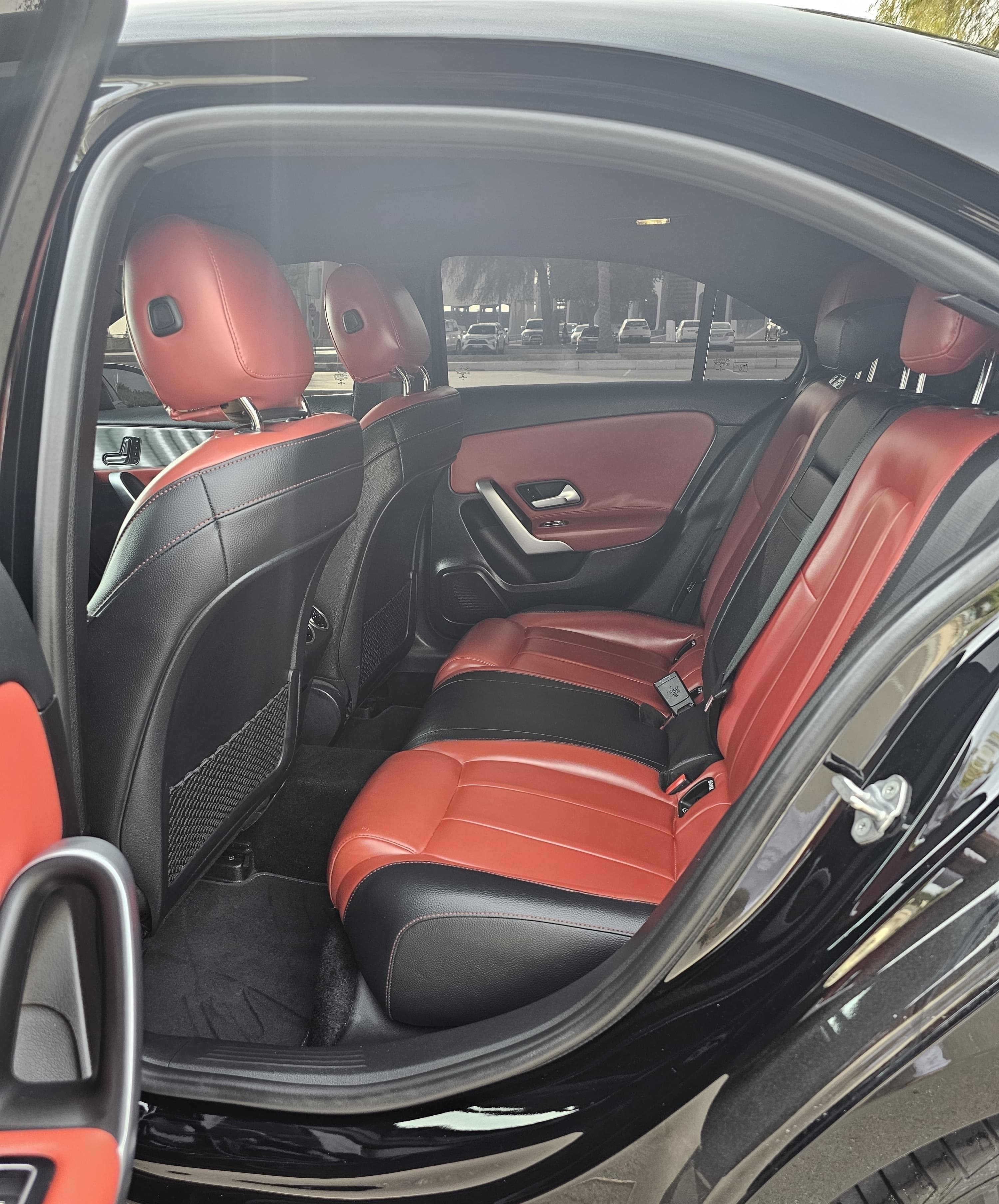 Mercedes Benz 2020 A220 4