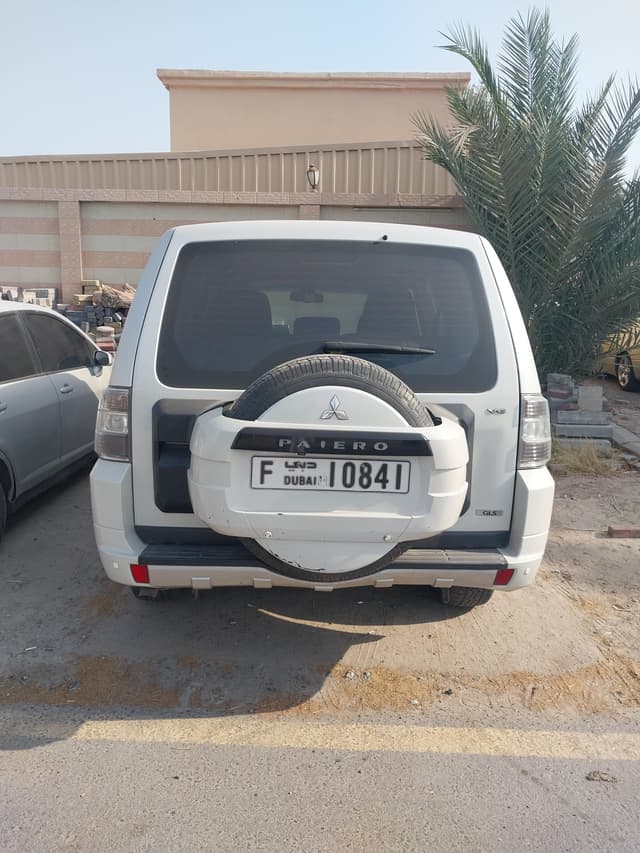 Mitsubishi Pajero 2013