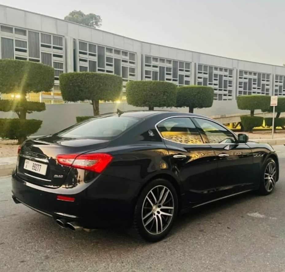 Maserati Ghibli 2015  1