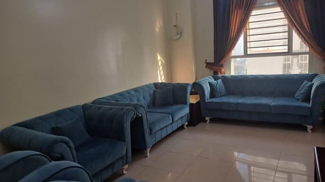 للبيع عفش بيت كامل بحالة ممتازة