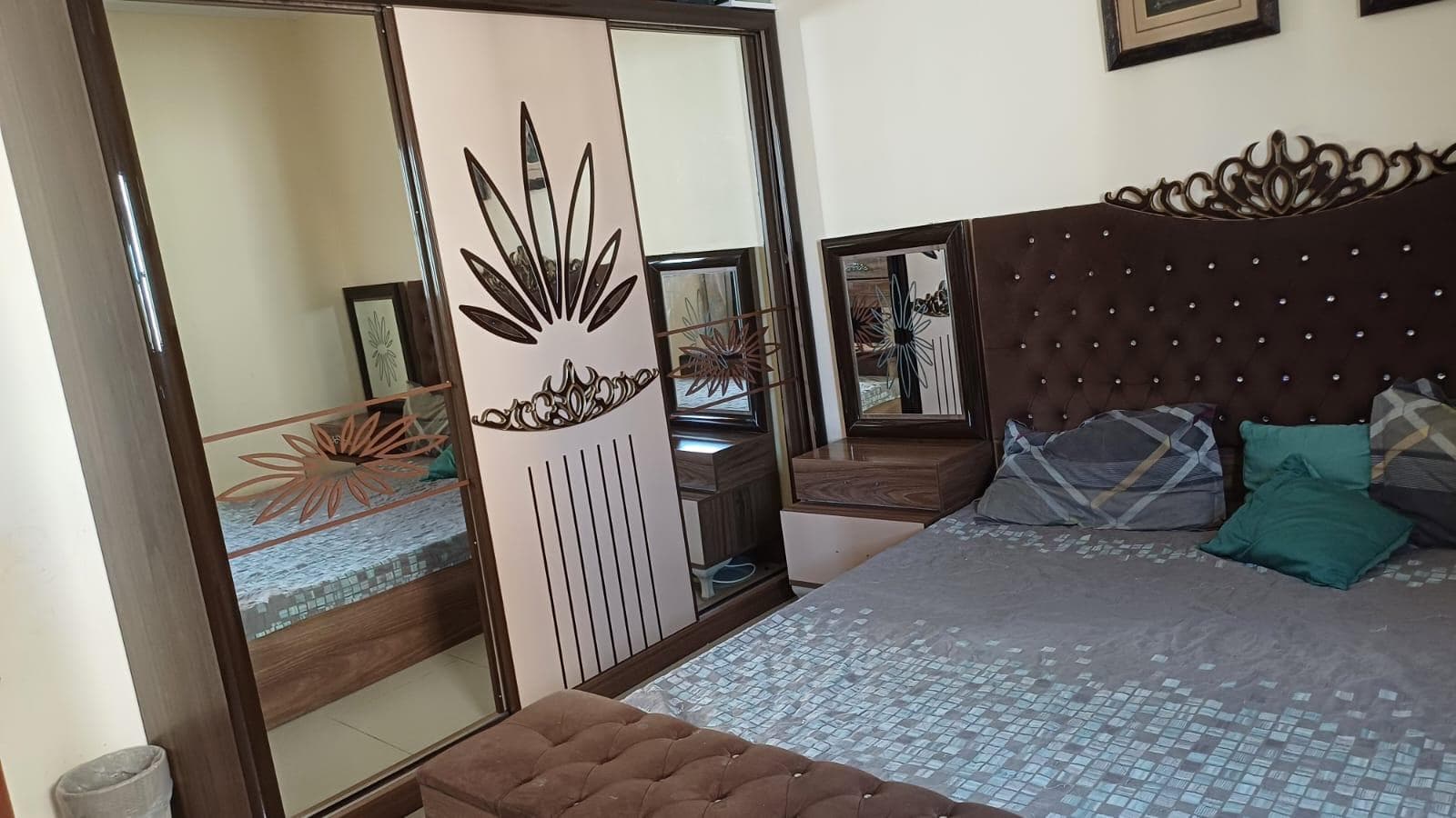 للبيع عفش بيت كامل بحالة ممتازة 2