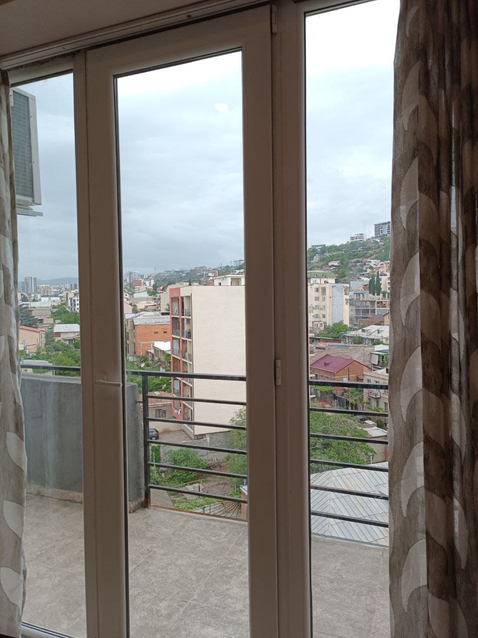 Apartment in Tbilisi, the capital of Georgia, next to the Qatari Embassy 11