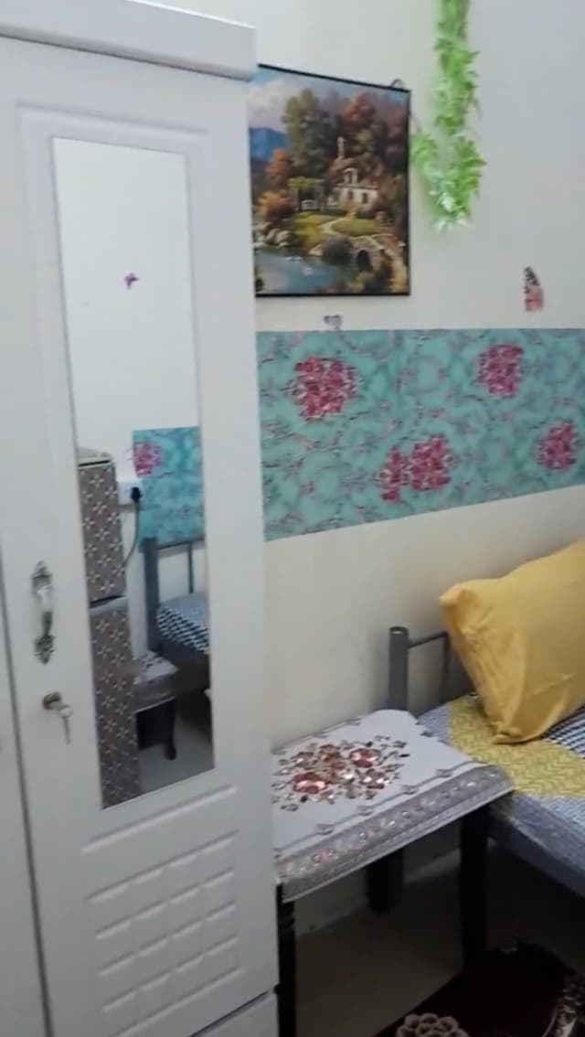 Accommodation for girls only in Al Nahda 1
