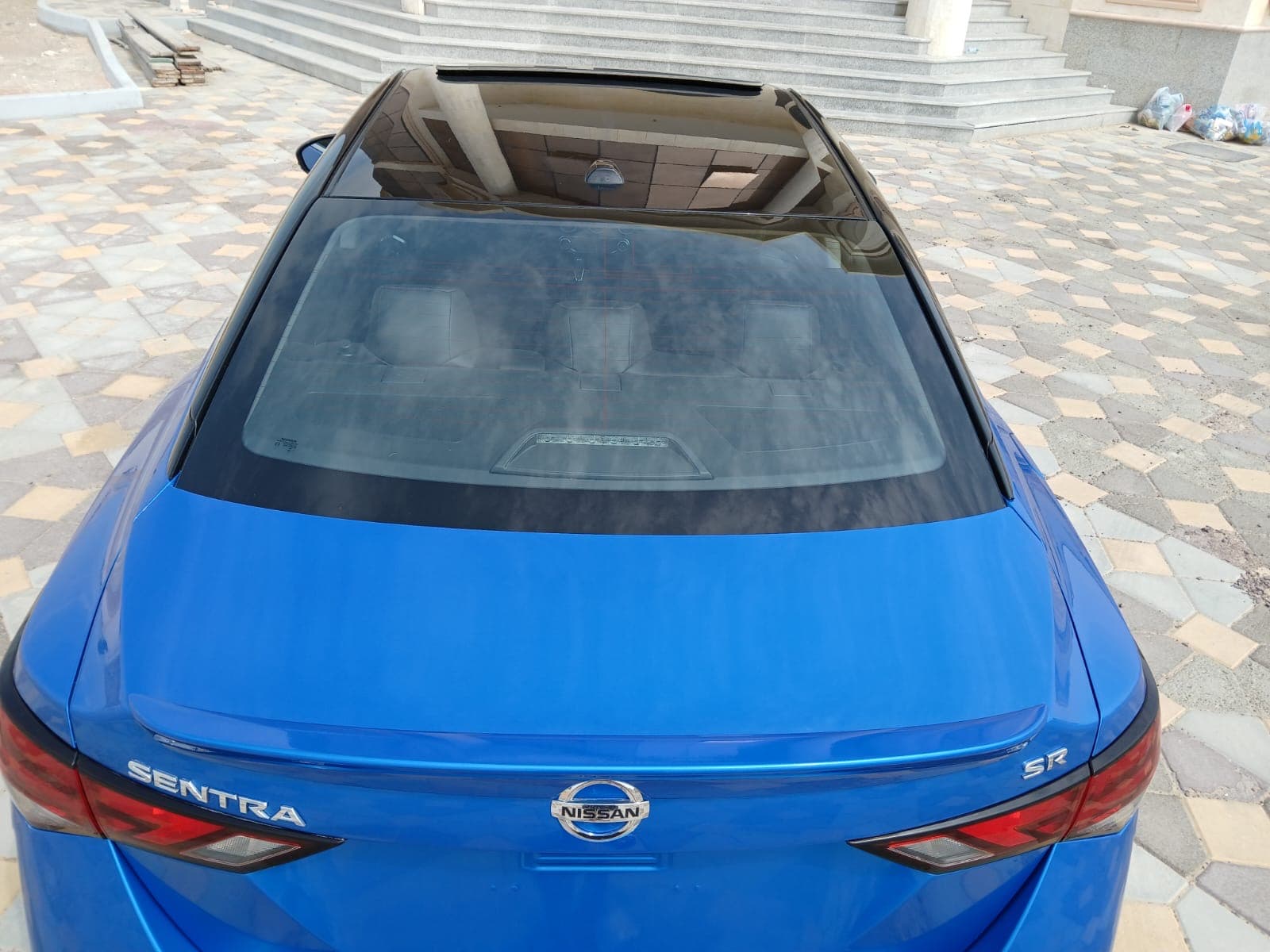 Nissan Sentra 2022 sr 2