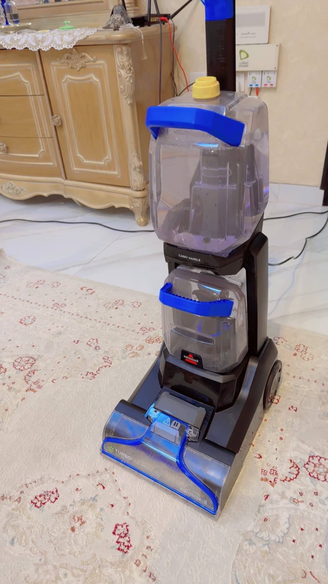 Vacuum cleaner for sweeping and washing carpets  0