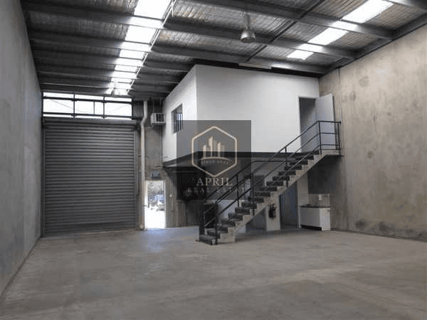 New warehouse for rent in Musaffah 33