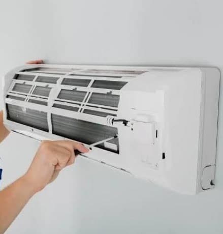 Installation and maintenance of air conditioners 0