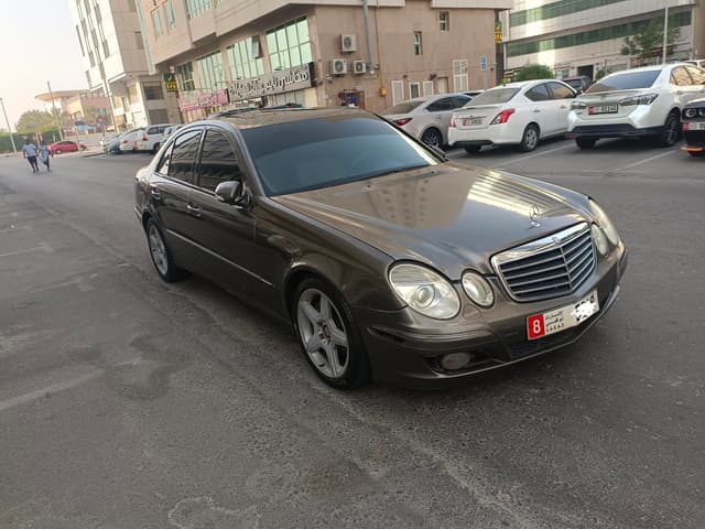 للبيع مرسيدس E550 موديل 2008