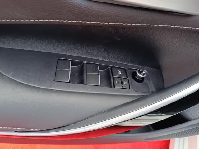 TOYOTA COROLLA HYBRID 2024