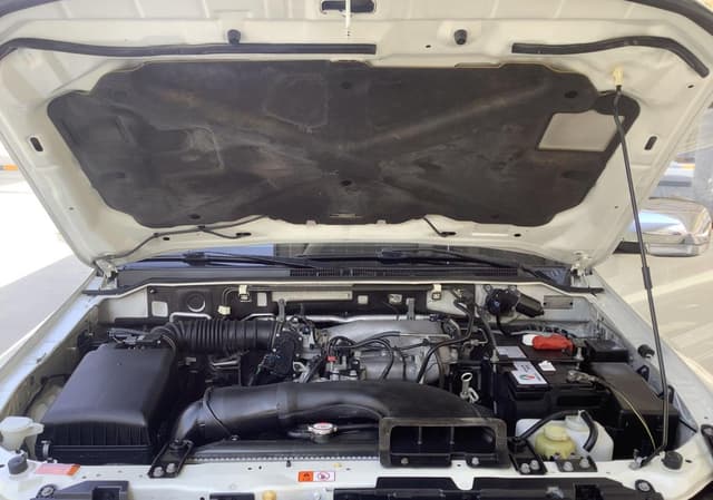 MITSUBISHI PAJERO PLATINUM GC 2014
