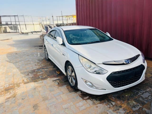 🚗 للبيع: هيونداي سوناتا 2012