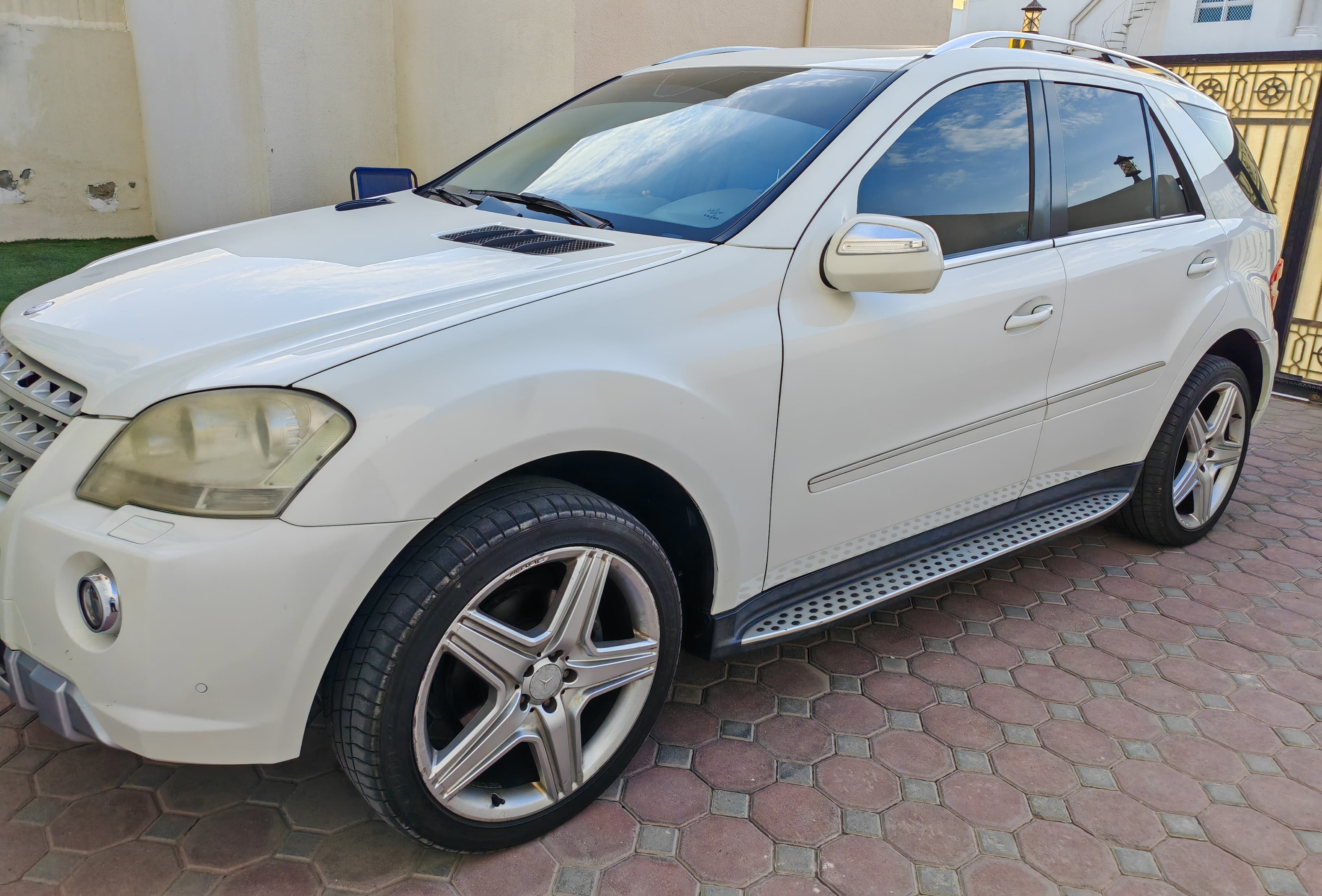 مرسيدس بنز ML 350 موديل 2010 11