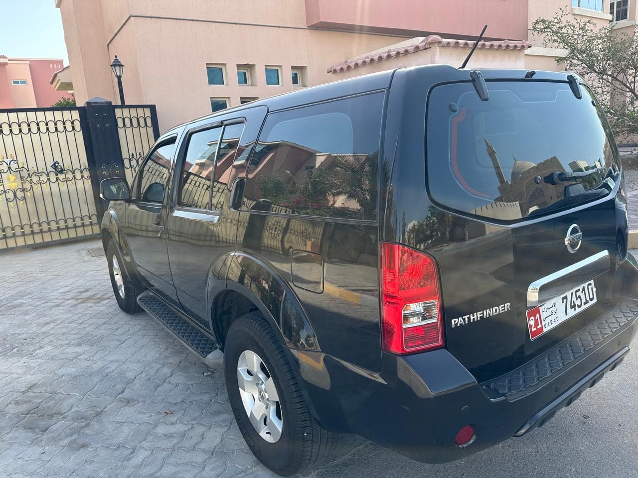  Nissan Pathfinder model 20015 6