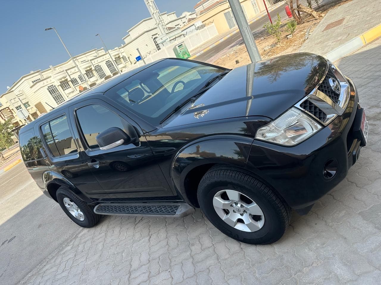  Nissan Pathfinder model 20015 7