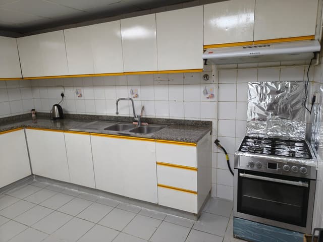 Shared housing - Al Majaz 1 - Sharjah