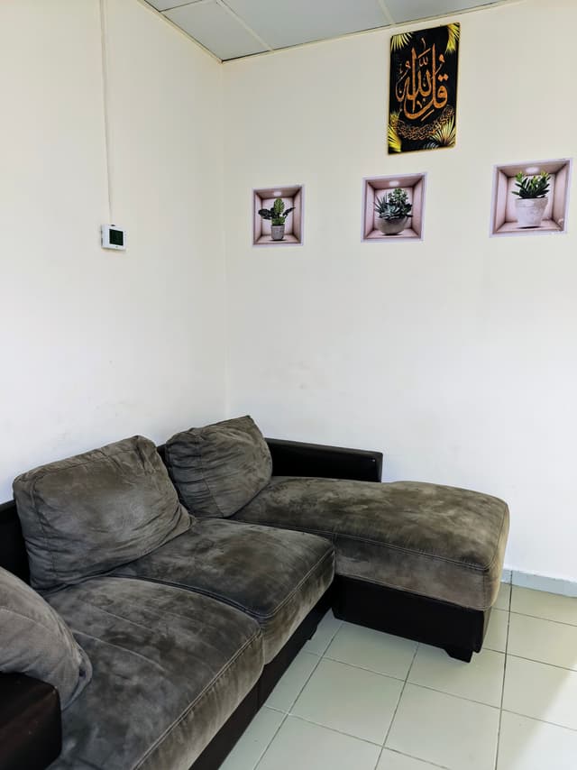 Shared housing - Al Majaz 1 - Sharjah