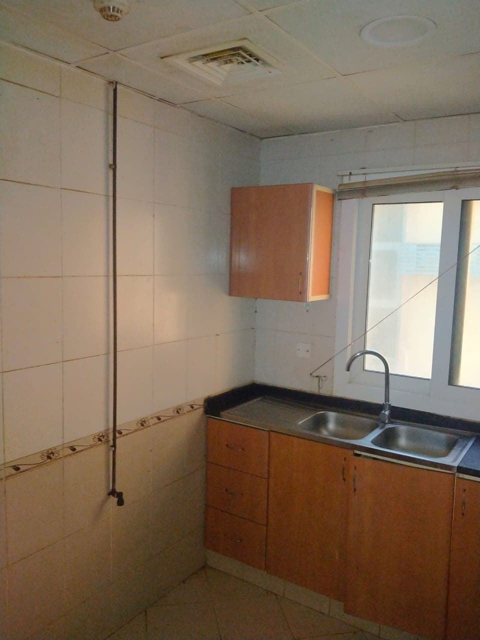 For annual rent in Al Qasimia, Al Nad 7